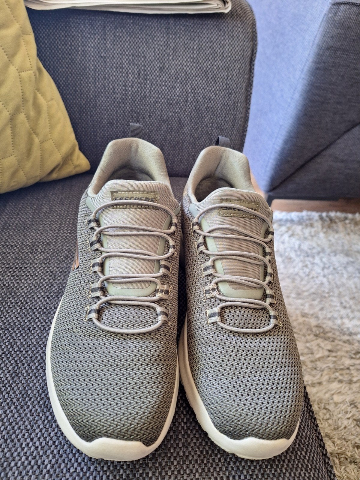 nieuwe skechers, Ophalen, Nieuw