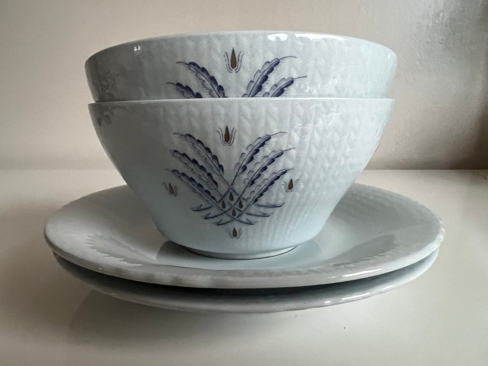 2 Vintage Rörstrand Louise Grote Kop Schotel Pastelblauw, Ophalen of Verzenden