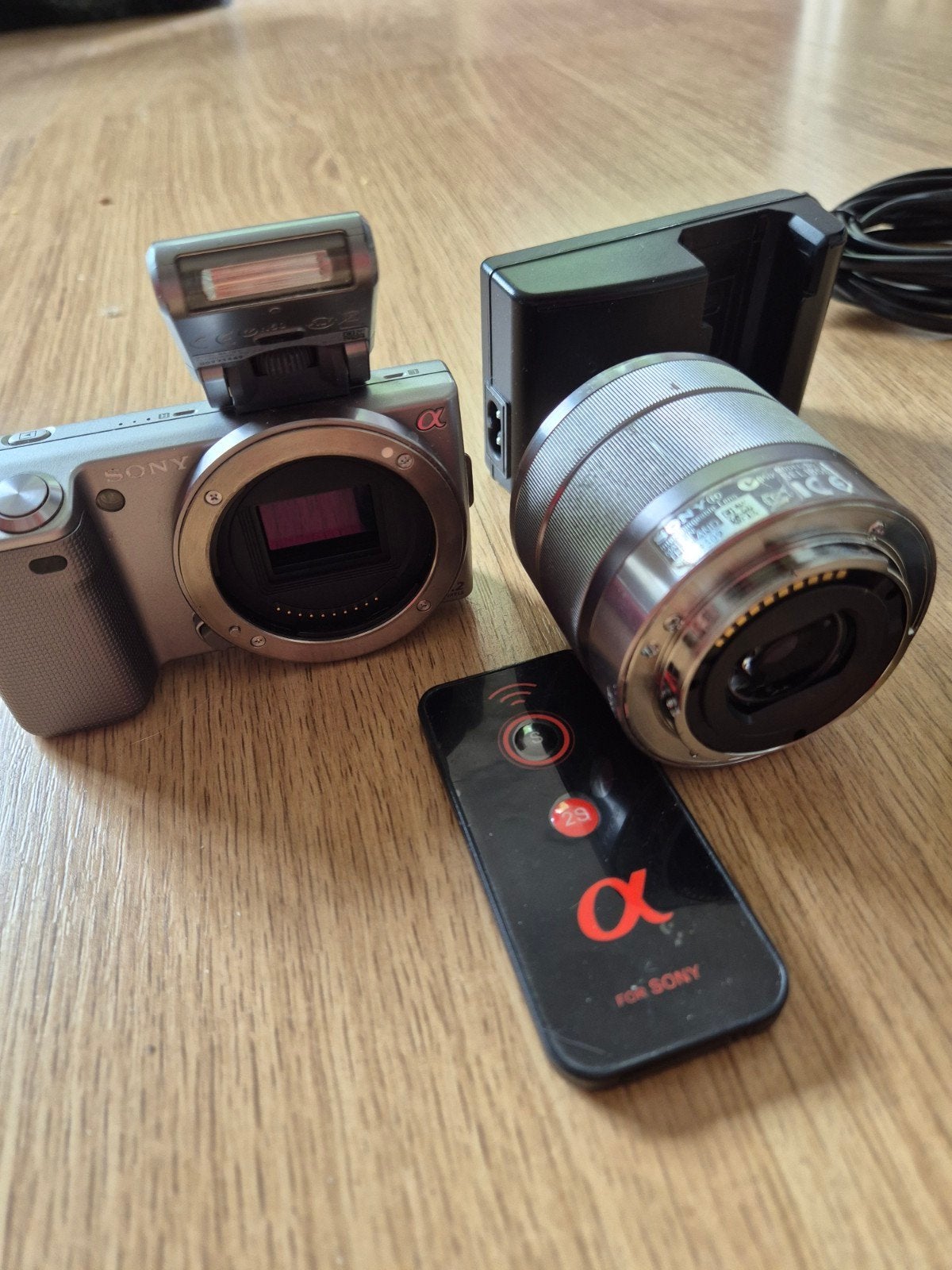 Sony Nex 5 met SEL18/55 lens, 2 accu's en afstandsbediening, Gebruikt, 20x of meer, Overige soorten, Ophalen of Verzenden