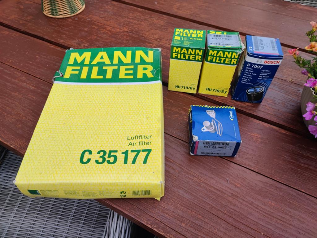 Voor Volvo: luchtfilter, 3 oliefilters en vrijlooprol, Ophalen of Verzenden, Nieuw, Universele onderdelen
