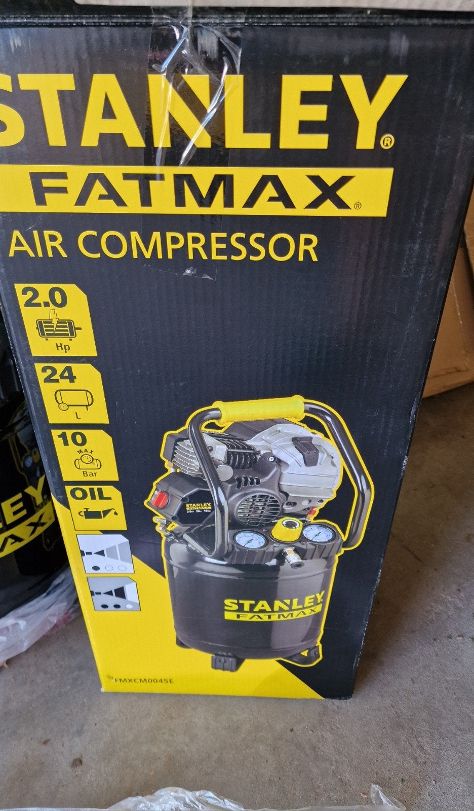 Stanley Fatmax Luchtcompressor 24L - Nieuw in doos, Doe-het-zelf en Verbouw, Ophalen, 6 tot 10 bar, Nieuw, 25 tot 100 liter