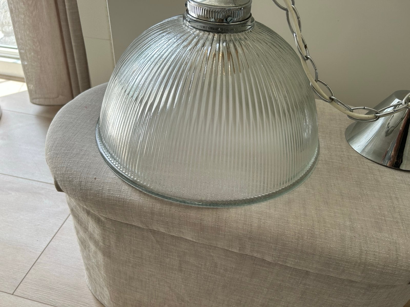 Vintage glazen hanglamp met geribbeld design, Ophalen, Gebruikt, Glas, E27 (groot)