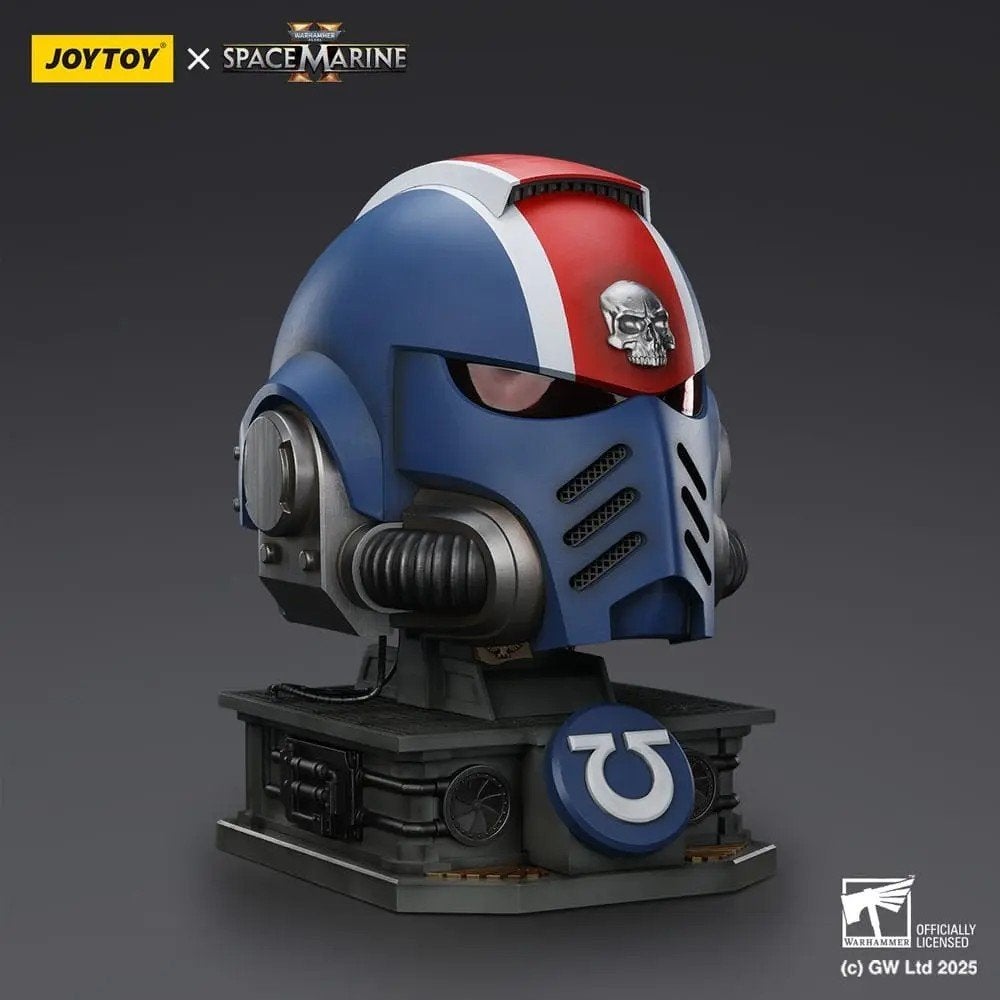 Joytoy Warhammer 40k Lieutenant Titus Helmet and standard, Ophalen of Verzenden, Nieuw, Warhammer 40000