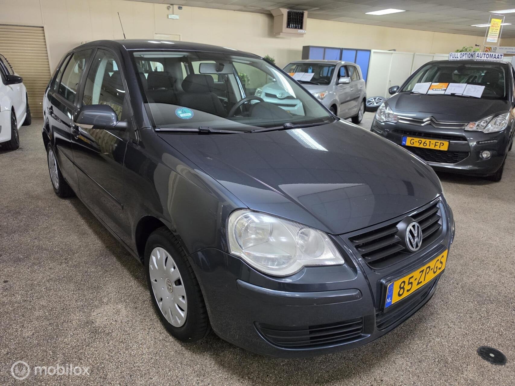 Volkswagen Polo 1.4-16V Comfortline, Voorwielaandrijving, 4 cilinders, Blauw, Bedrijf