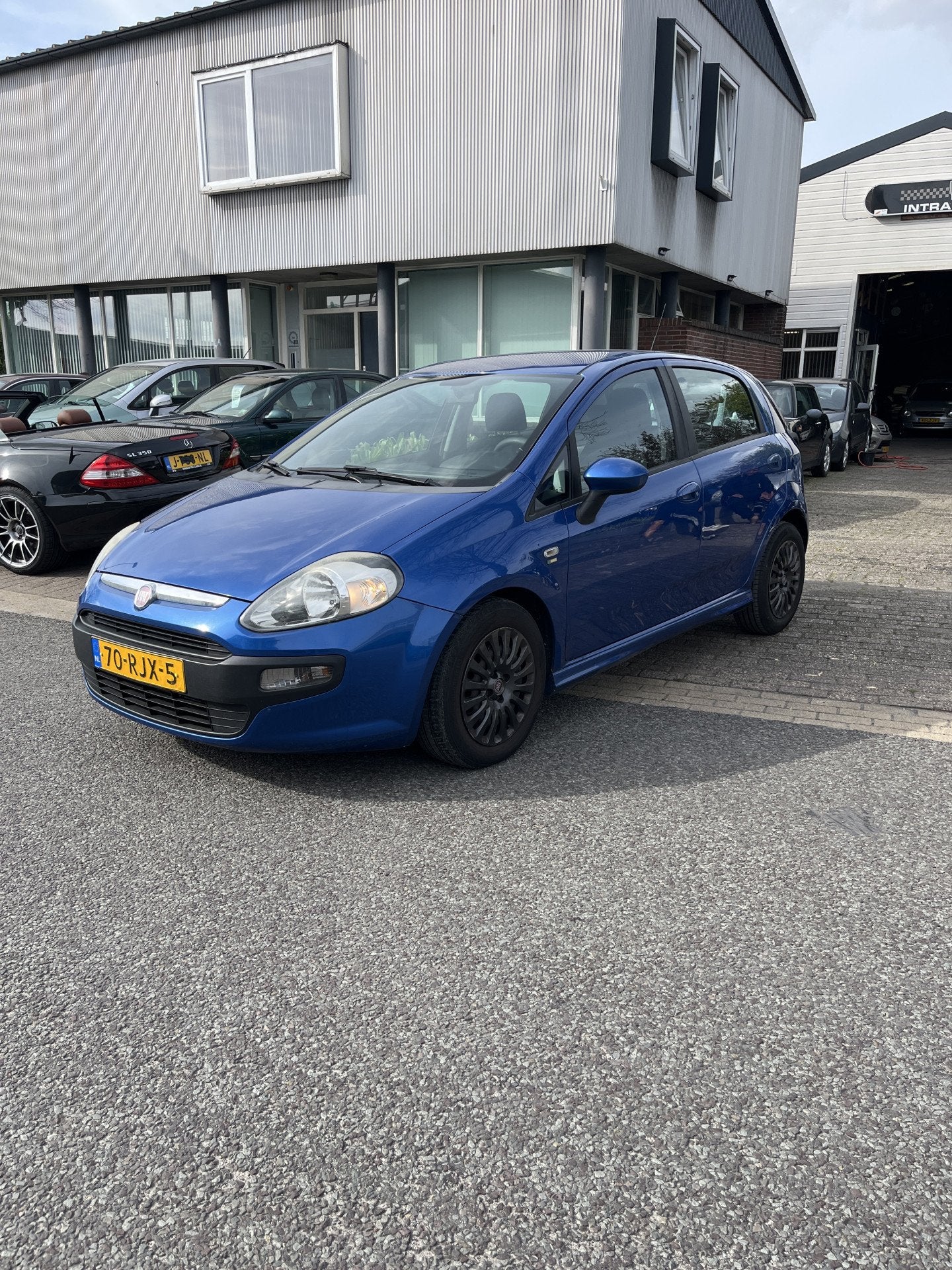 Fiat Punto Evo 1.3 M-Jet Dynamic 5 Deurs Airco Prijs is zo m, Auto's, Fiat, Voorwielaandrijving, Euro 5, Gebruikt, 4 cilinders
