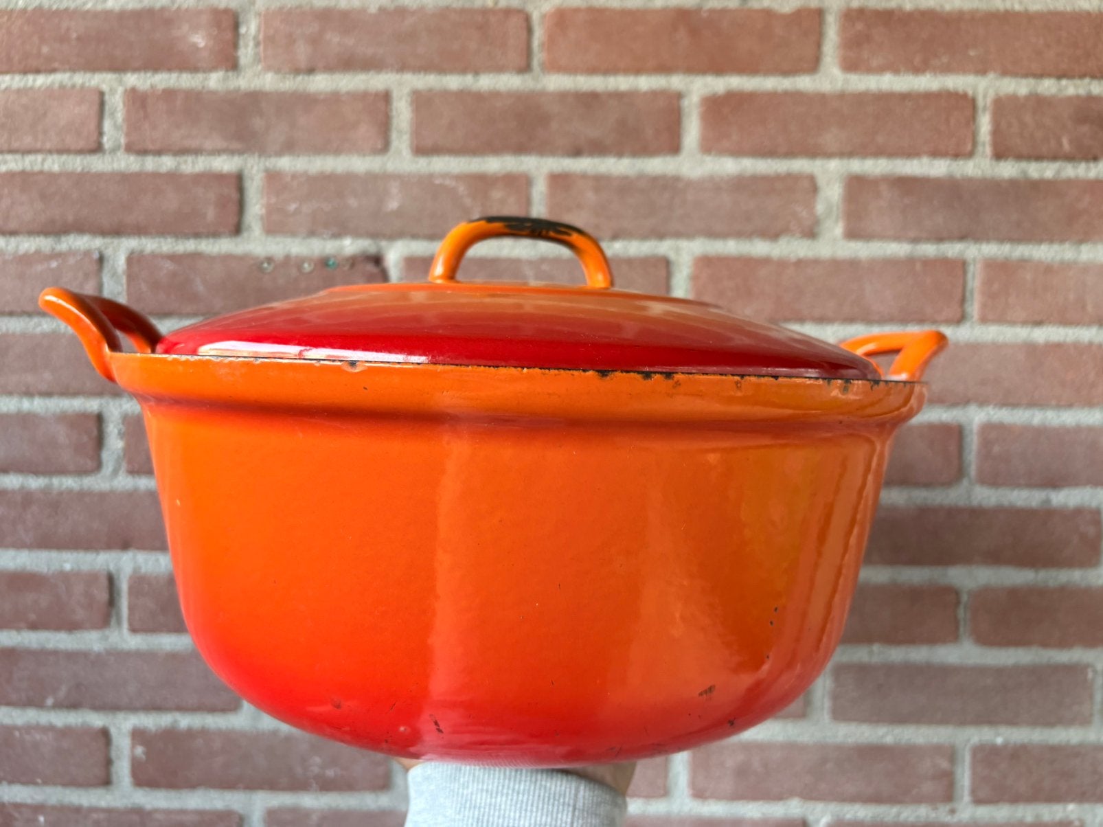 Gietijzer pan (oranje), Huis en Inrichting, Keuken | Potten en Pannen, Ophalen of Verzenden, Gietijzer, Koekenpan of Braadpan