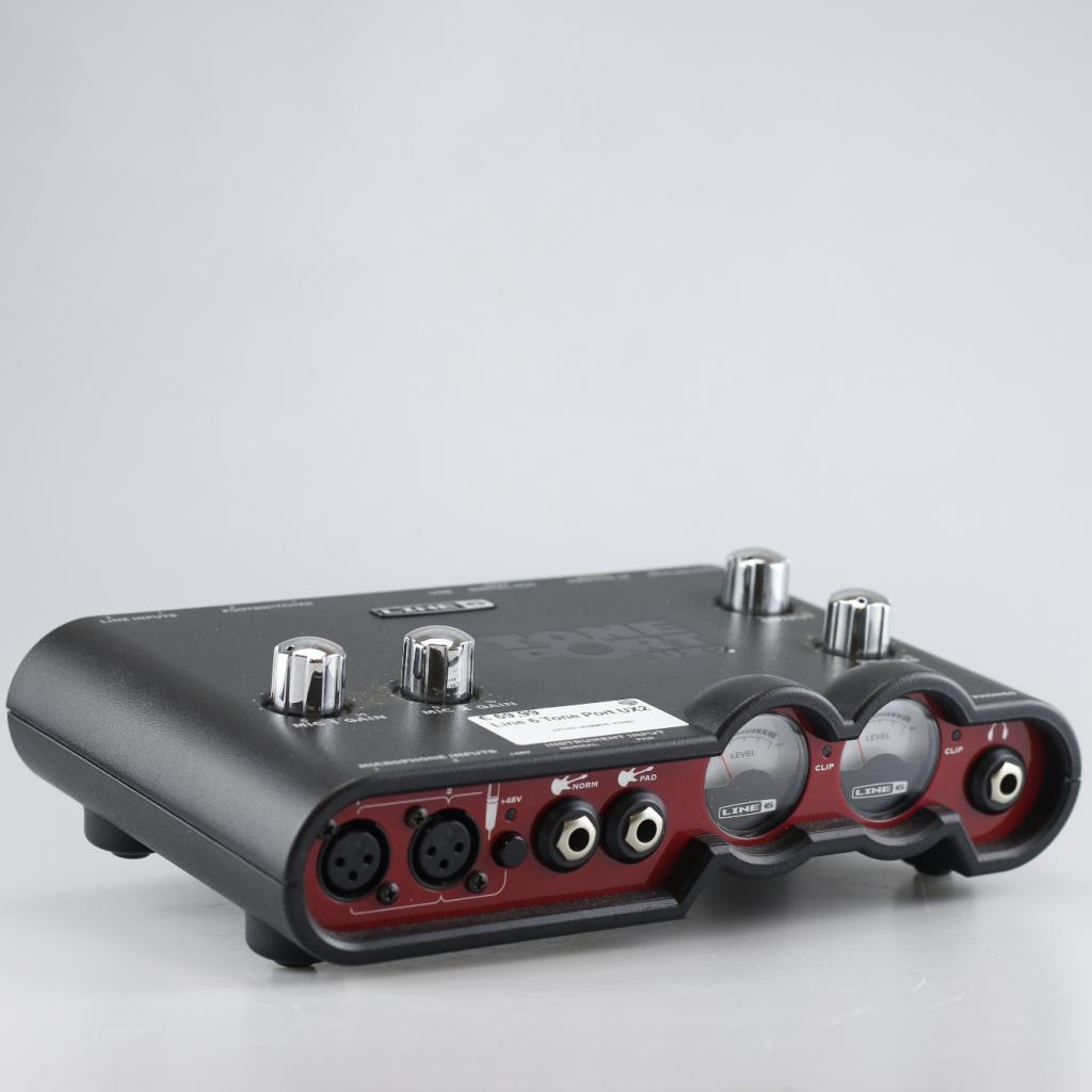 Line 6 Tone Port UX2, Line 6, Zo goed als nieuw, Support@line6.com, 26580 Agoura Road
Calabasas, CA 91302
USA