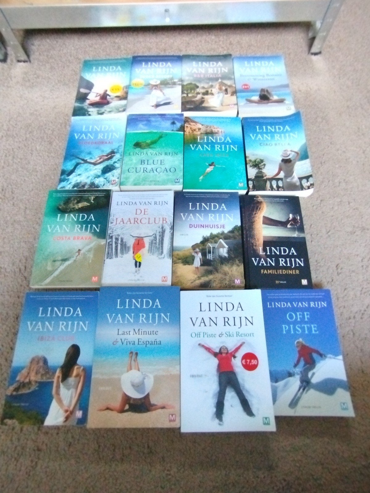 Vele titels van Linda van Rijn. Losse verkoop *vakantietip*, Ophalen of Verzenden, Gelezen
