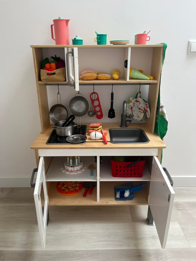 Ikea keukentje met inhoud, Ophalen, Gebruikt, Hout, Speelkeuken
