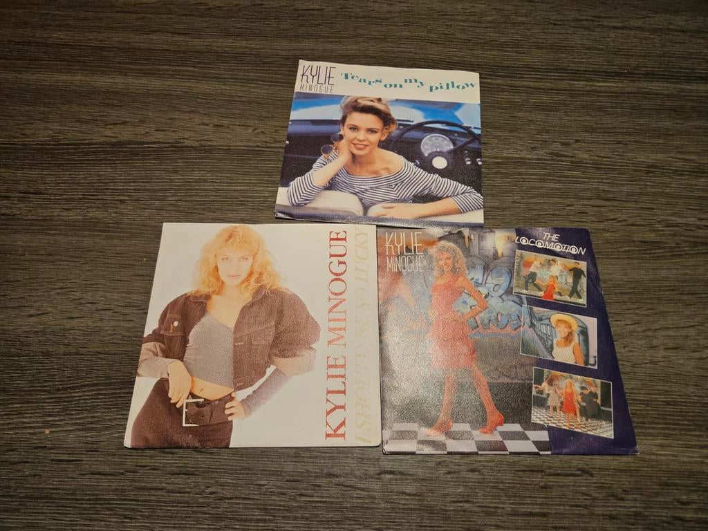 Kylie Minogue singles, 2 t/m 5 singles, Ophalen of Verzenden, Gebruikt, Pop
