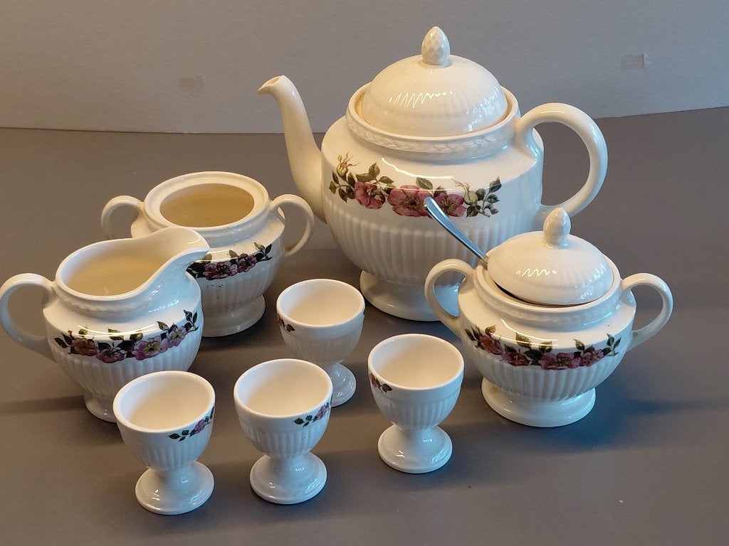 Wedgewood servies Briar Rose, Ophalen, Zo goed als nieuw, Wedgwood, Aardewerk