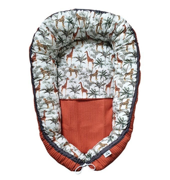 Babynestje Jungle Rood met Deken Little Dreamzzz, Kinderen en Baby's, Bi & Li Creaties, Overige typen, Nieuw, Ophalen of Verzenden
