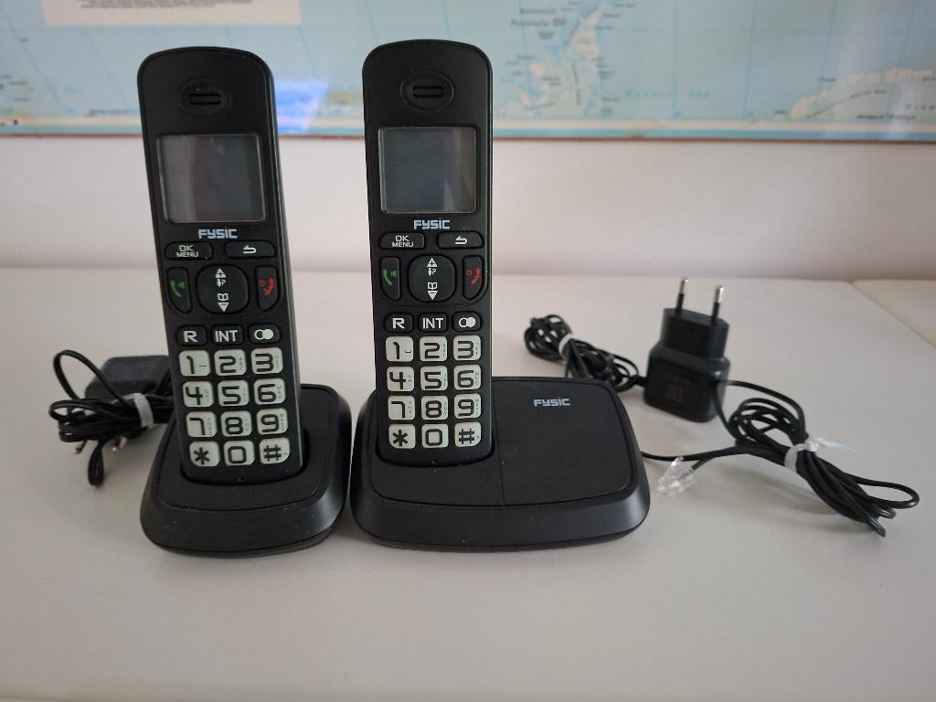 Vaste telefoons 3 stuks Senioren FYSIC dect, Ophalen of Verzenden, Zo goed als nieuw, 3 handsets