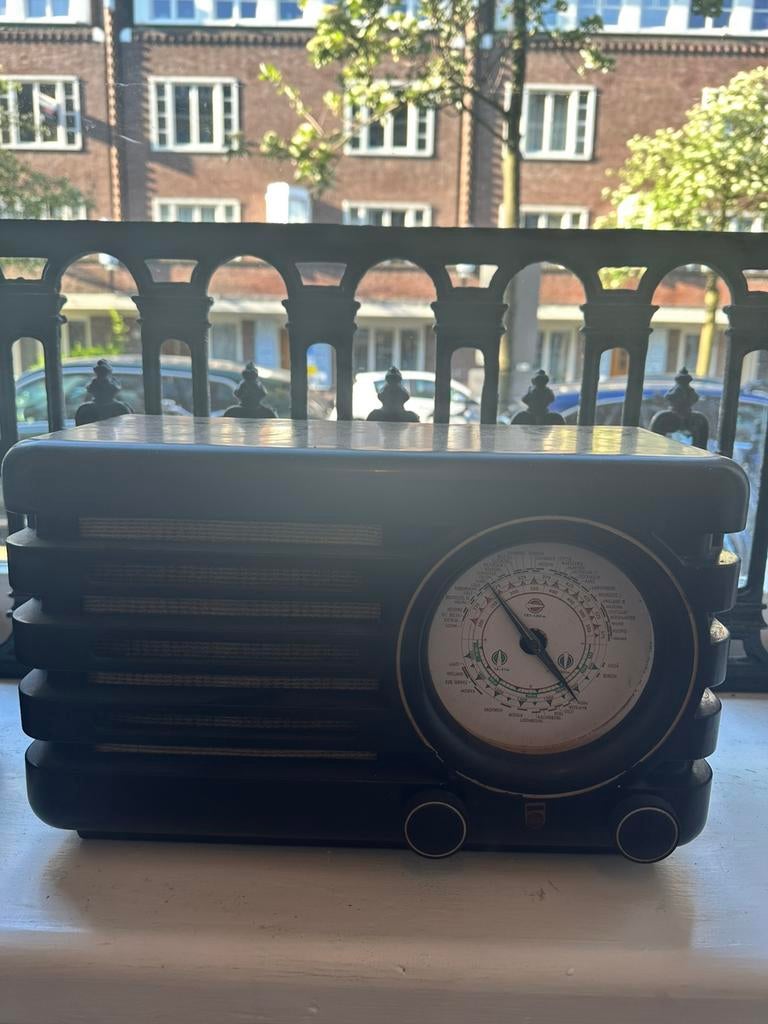 Oude Philips radio, Ophalen