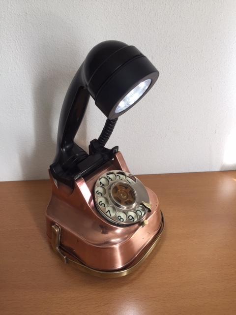 Creatieve oude koperen tel.voor op bureau, Ophalen of Verzenden