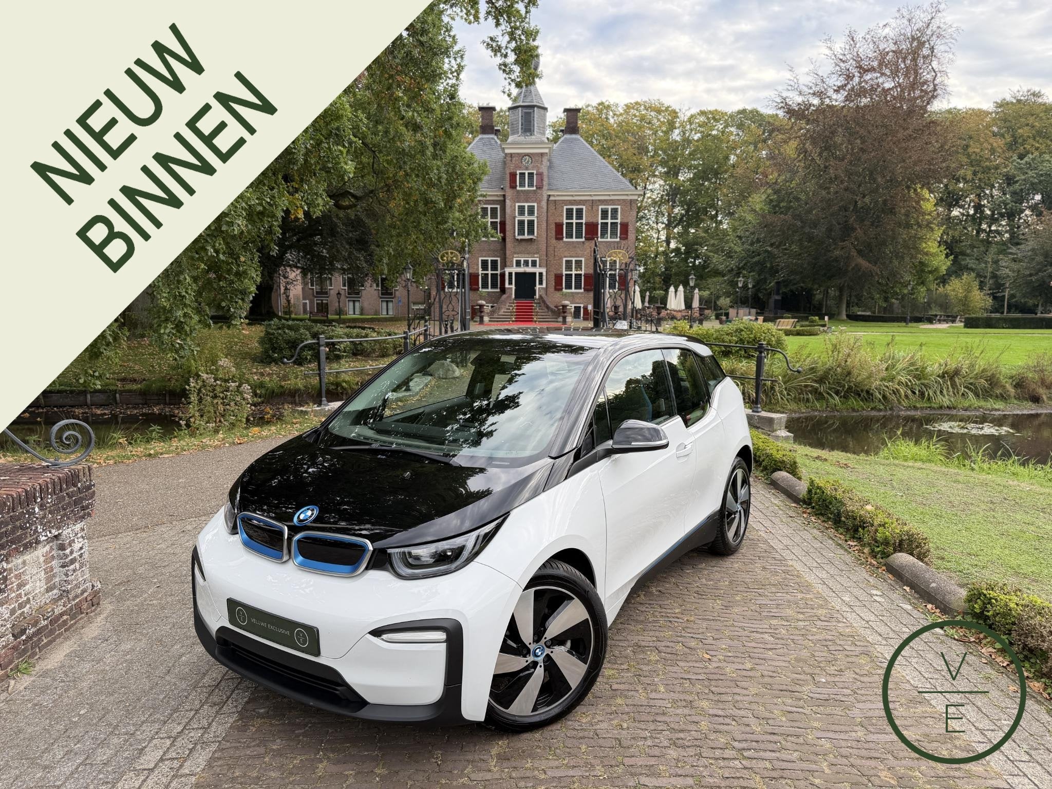 BMW i3 Basis 120Ah 42 kWh | PDC | Navi | Nieuwe Service & AP, Automaat, 4 stoelen, 258 min, Wit