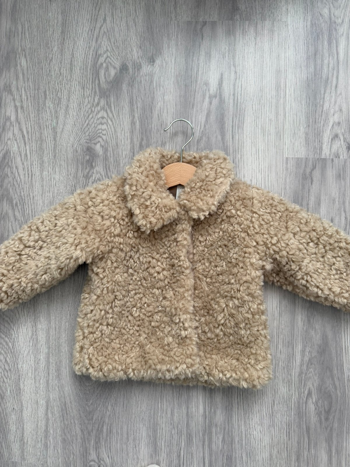 Nieuwe babyjasje maat 74, Kinderen en Baby's, Babykleding | Maat 74, Ophalen, Nieuw, Meisje, Jasje