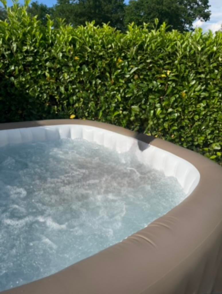 LIMITED EDITION: Lay-Z-Spa Palma HydroJet Pro, Tuin en Terras, Bubbelbaden en Hottubs, Ophalen of Verzenden, Gebruikt, Filter