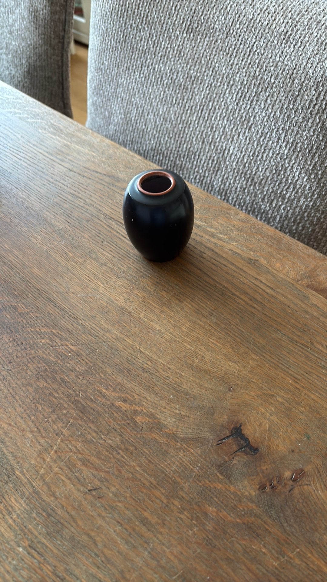 Hillebrand Keramiek miniatuur vaasje, Ophalen of Verzenden