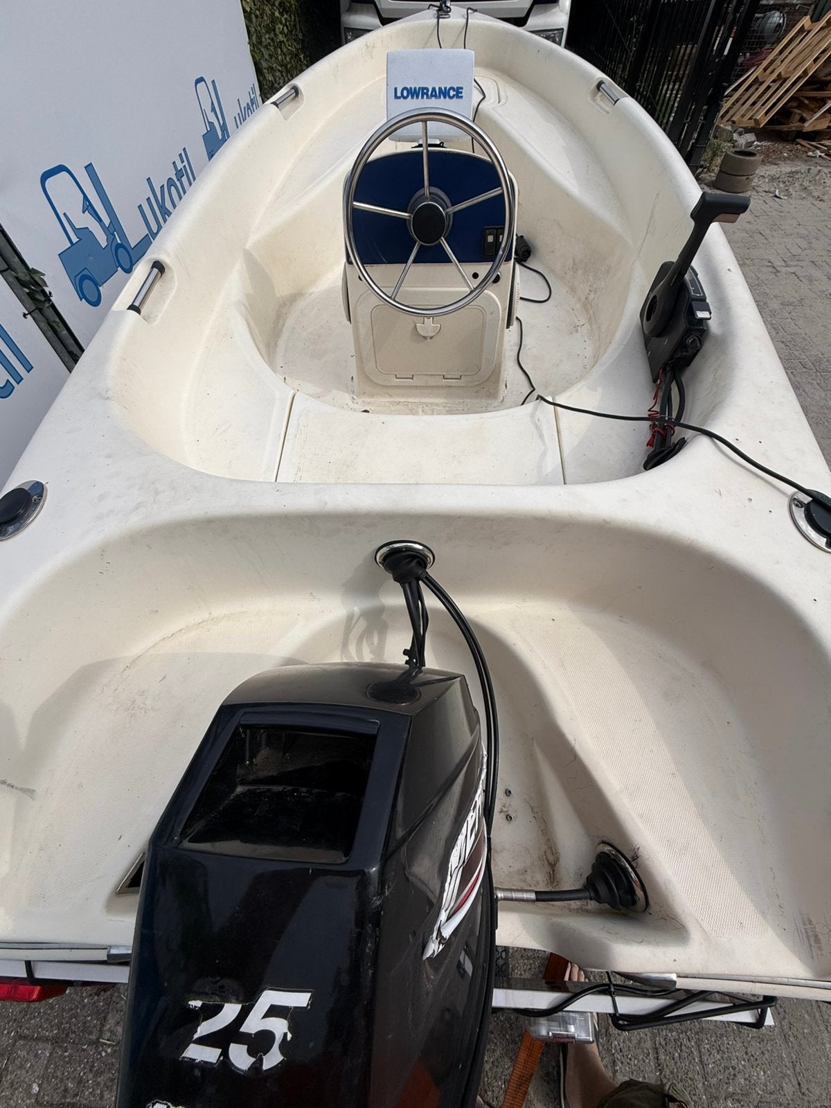 Cad 12 console boot met 25pk mercury buitenboord, Watersport en Boten, Gebruikt, 4 m, Elektrische start, 2 m