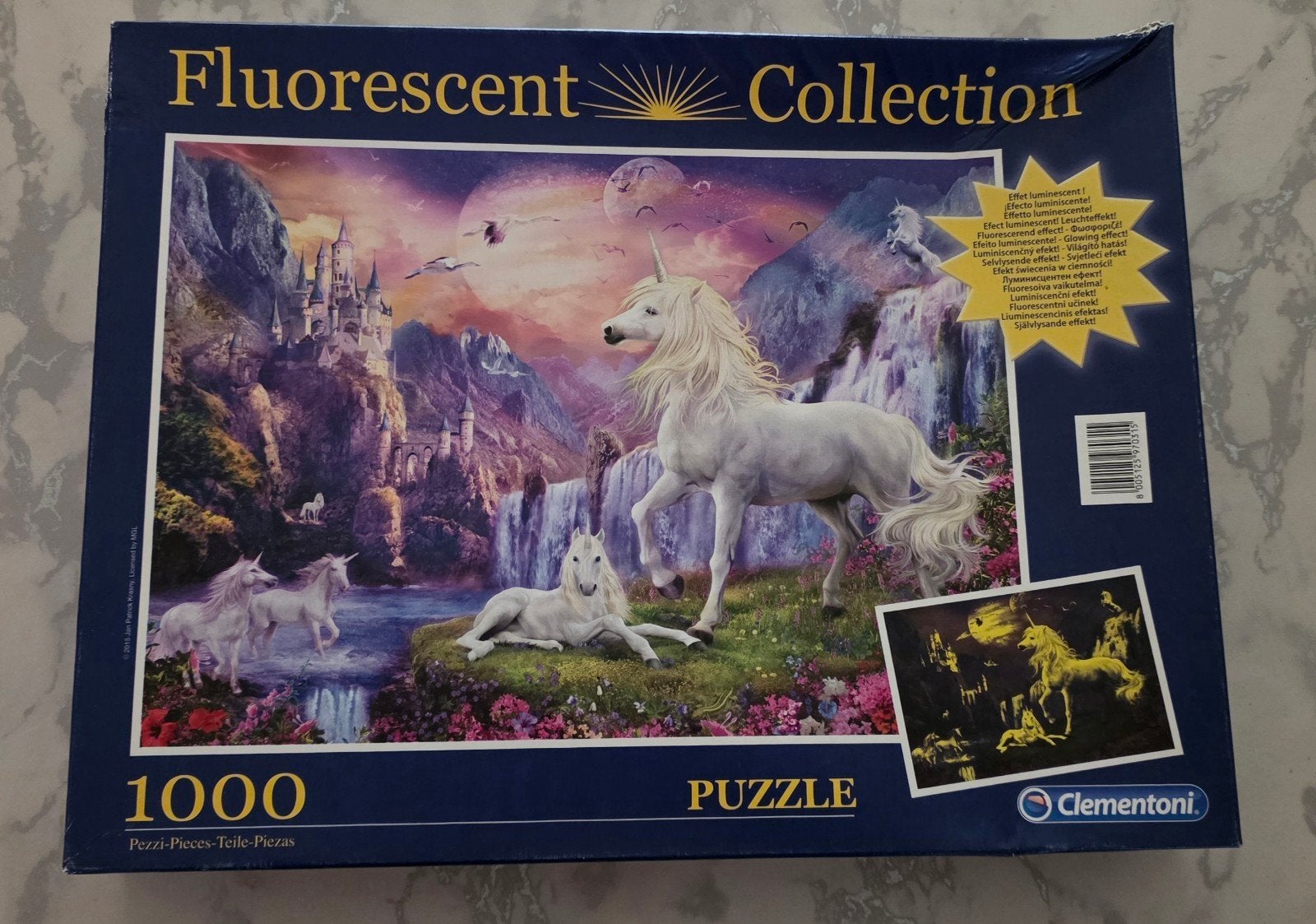 Puzzel Early Evening Fluoriserend glow in the dark eenhoorns, Ophalen of Verzenden, 500 t/m 1500 stukjes, Gebruikt, Legpuzzel
