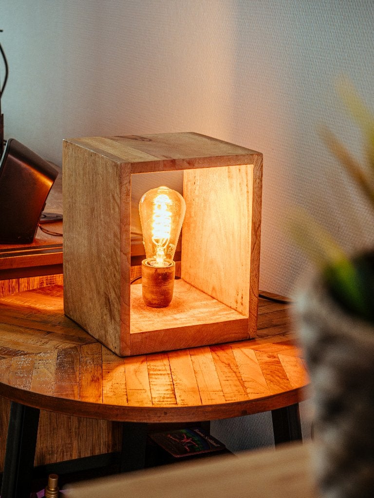 Houten Blok Lamp, Hout, Industrieel, Vintage, Ophalen of Verzenden, Zo goed als nieuw, Minder dan 50 cm