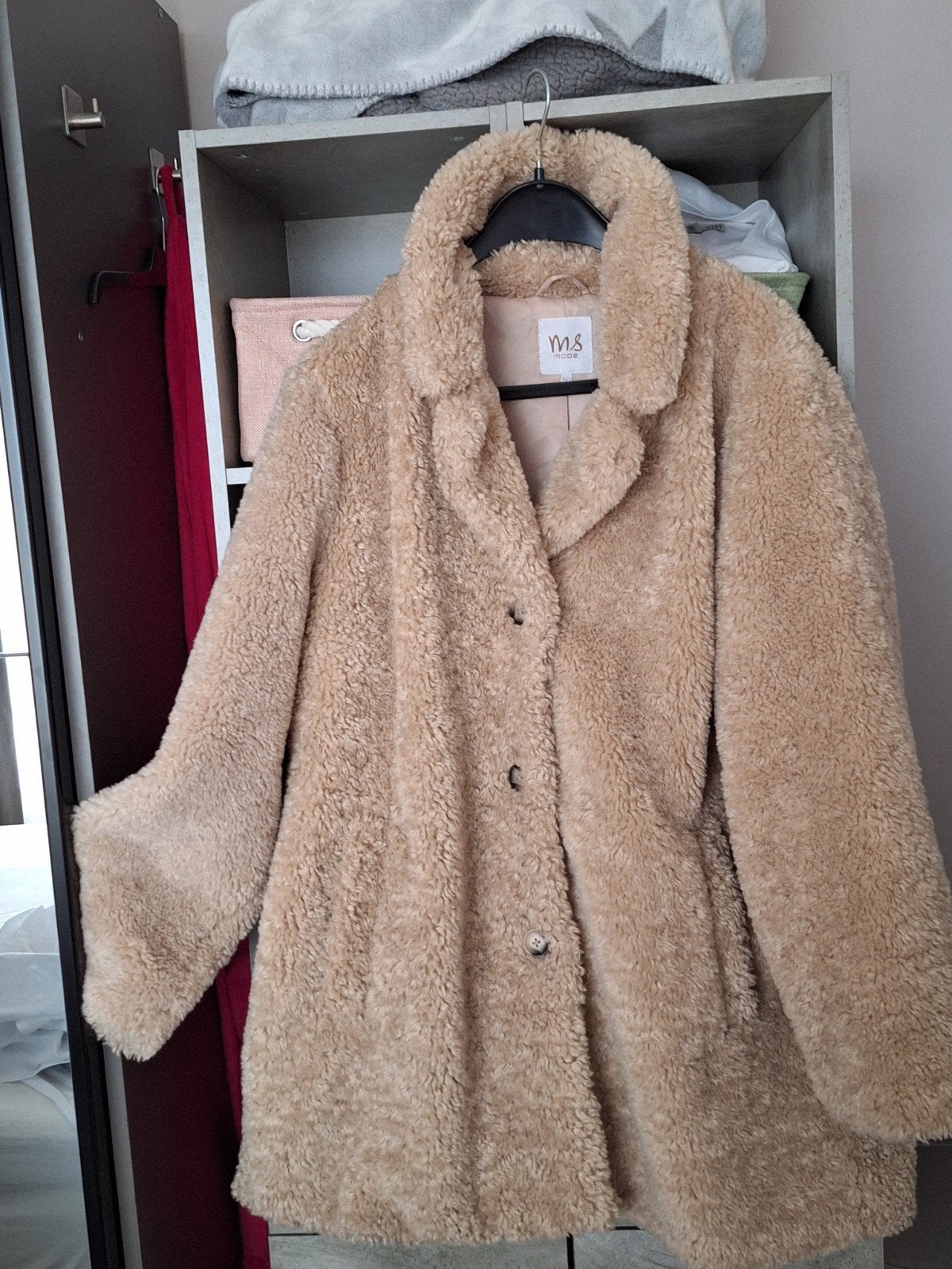 Prachtige beige winterjas van M&S Mode, maat 50, Kleding | Dames, Grote Maten, M&S Mode, Ophalen of Verzenden, Zo goed als nieuw