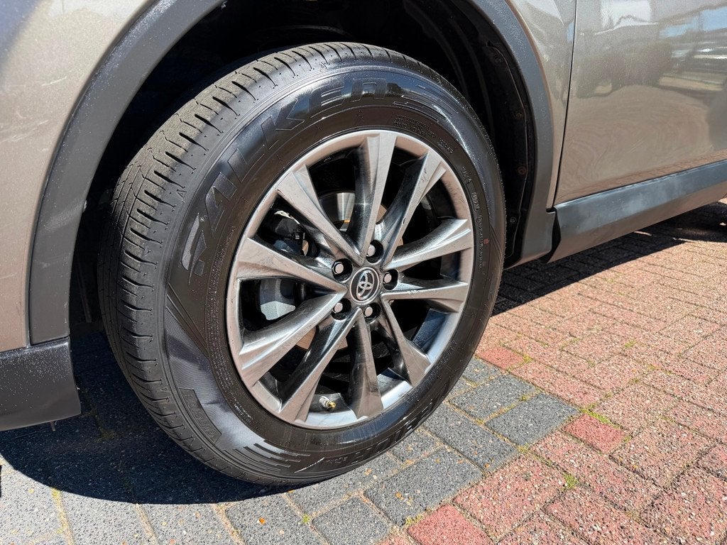 Toyota RAV4 2.0 VVT-i AWD Executive Business AUT|NAVI|Cruise, Auto's, Toyota, Automaat, 12 maanden, Gebruikt, Euro 6