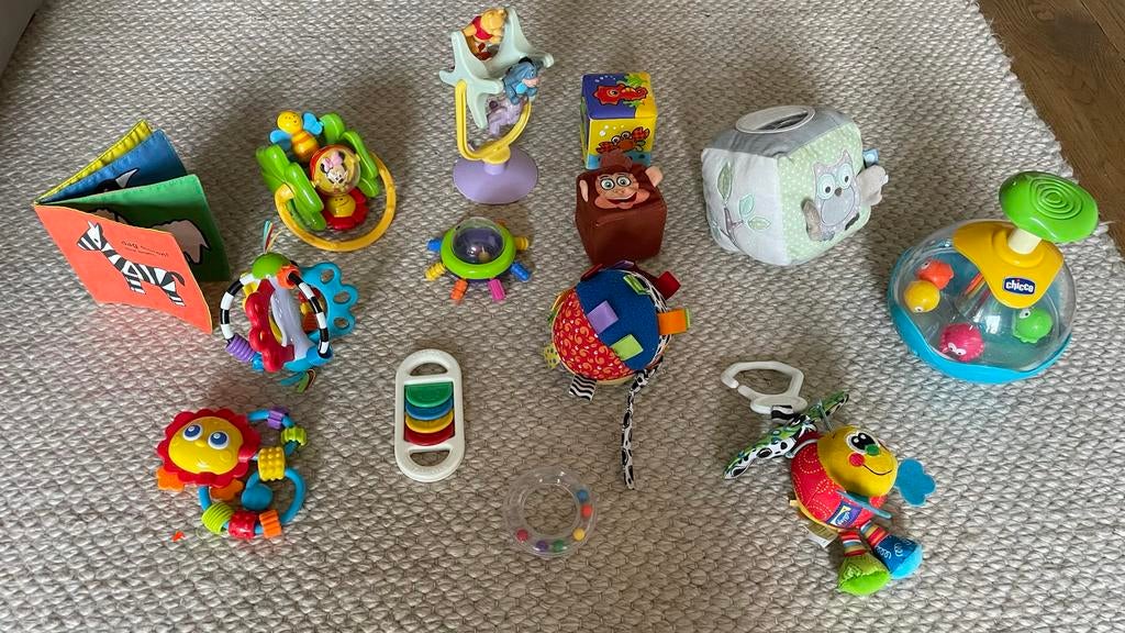 Baby-Dreumes  Speelgoed €1,00 p/ st., Ophalen of Verzenden, Zo goed als nieuw