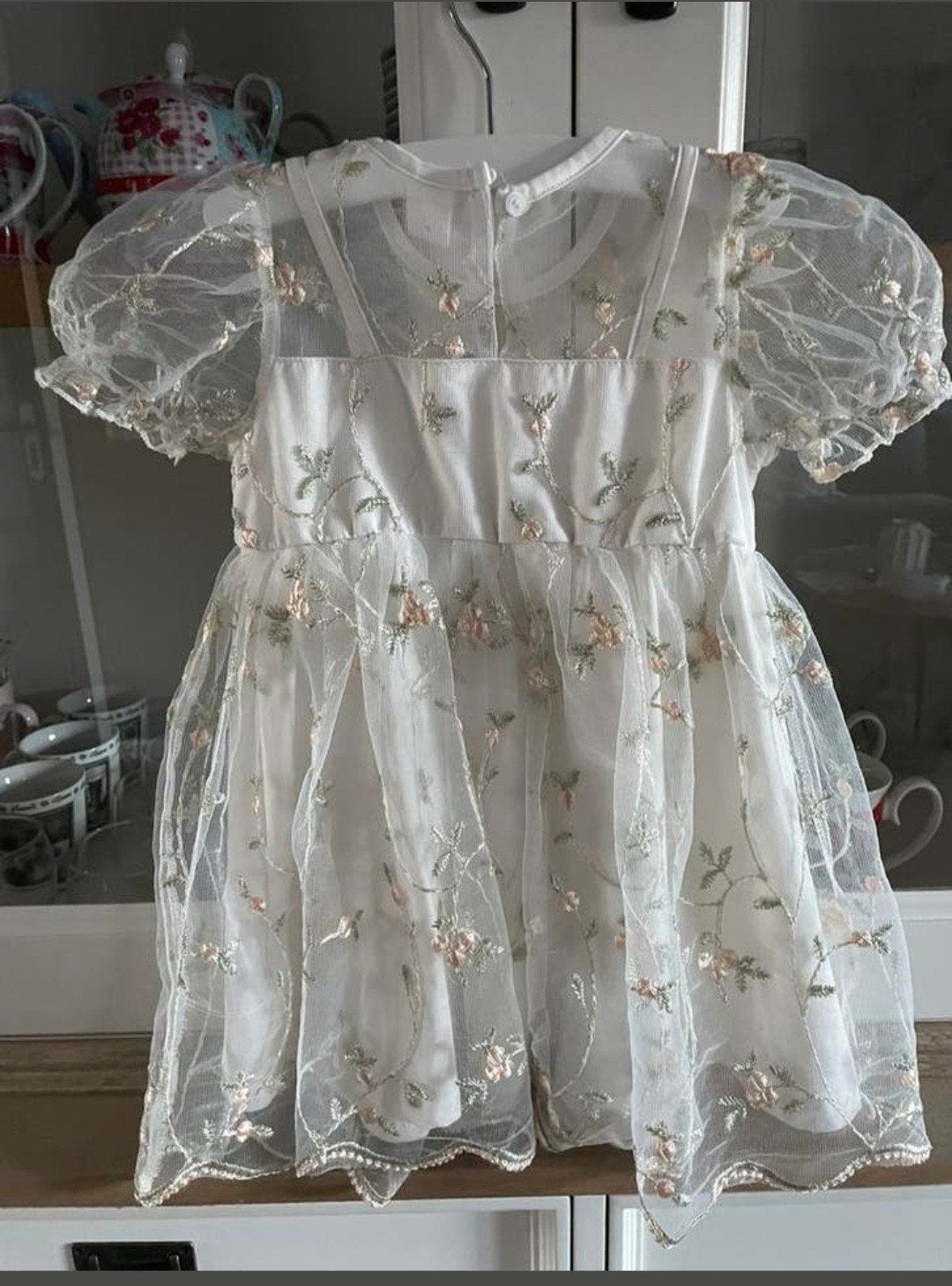 Schattig jurkje met roosjes maat 86, Kinderen en Baby's, Babykleding | Maat 86, Ophalen of Verzenden, Zo goed als nieuw, Meisje