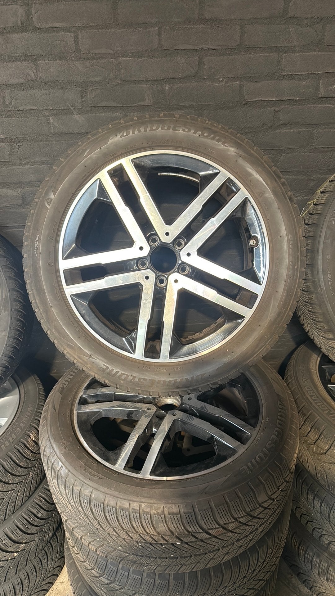 Mercedes Benz GLA winterset, Ophalen, 18 inch, Banden en Velgen, Winterbanden