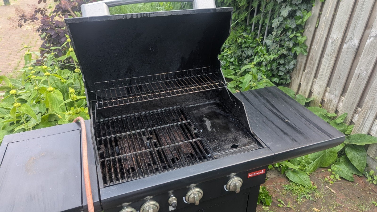 Barbecook gasbarbecue met zijbrander en thermometer, Ophalen, Gebruikt, Barbecook