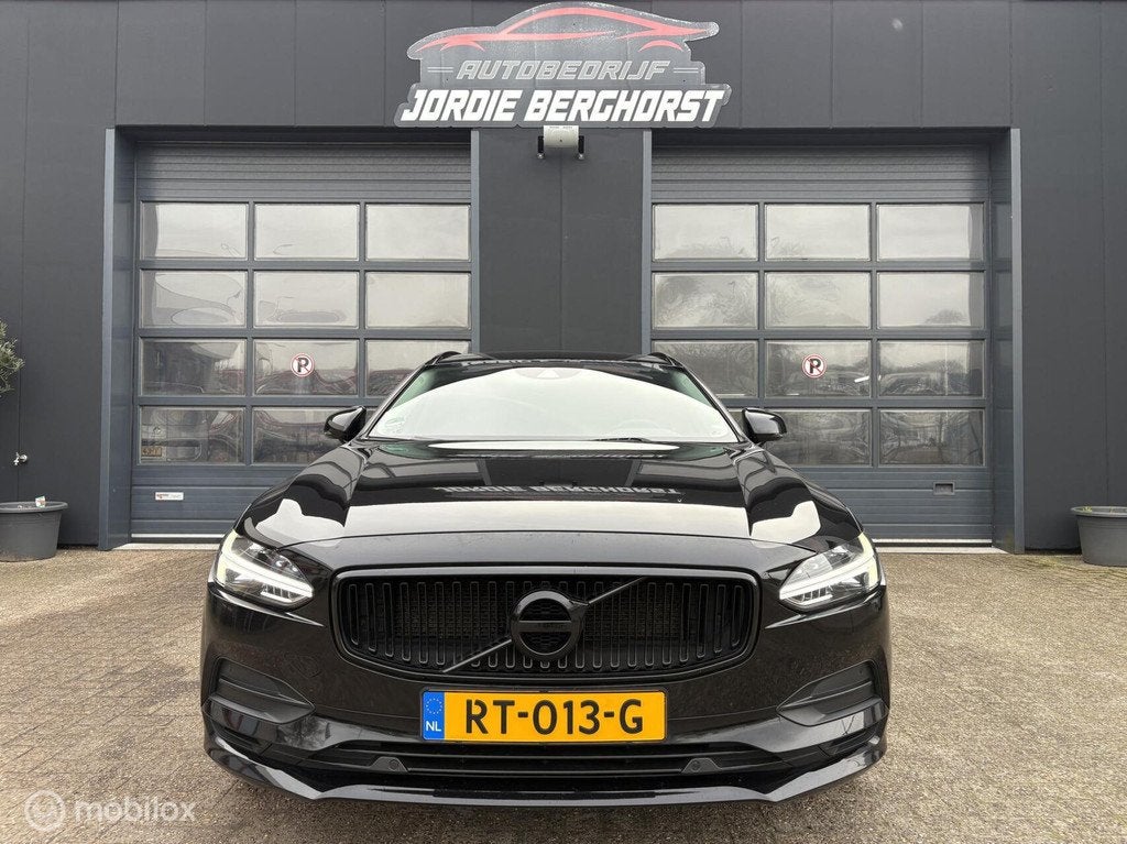 Volvo V90 2.0 T5 90th Anniversary Edition, 15 km/l, Euro 6, 4 cilinders, 1969 cc
