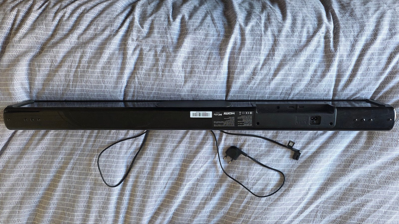 JBL Soundbar - Uitstekende geluidskwaliteit, Ophalen, Met ingebouwde subwoofer, Zo goed als nieuw