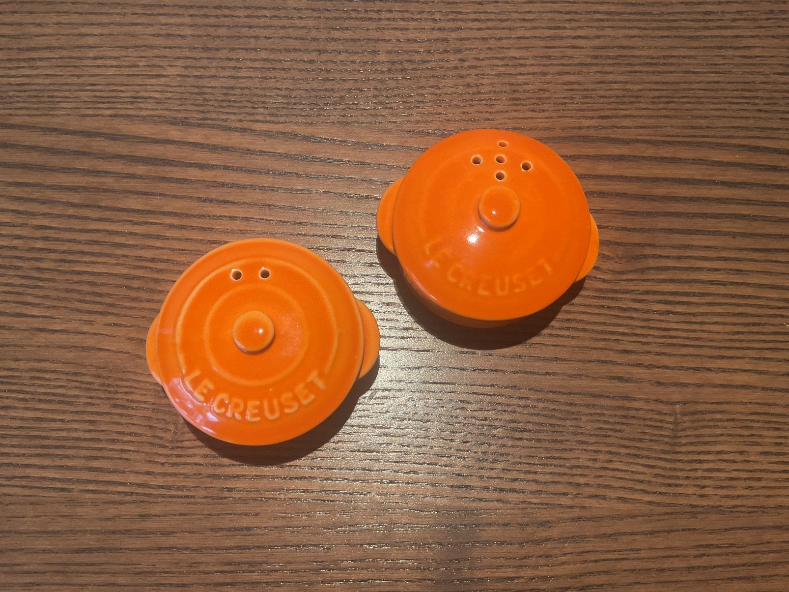 Le Creuset Peper en zout potjes, Le Creuset, Overige typen, Nieuw, Ophalen of Verzenden