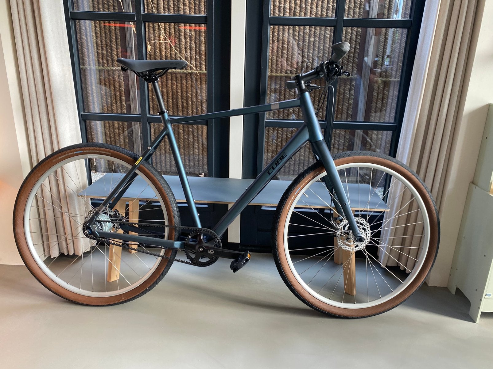 NIEUW! CUBE Hyde Pro – 62 cm – deepblue/silver, Fietsen en Brommers, Overige merken, Nieuw, Ophalen of Verzenden, 61 tot 65 cm