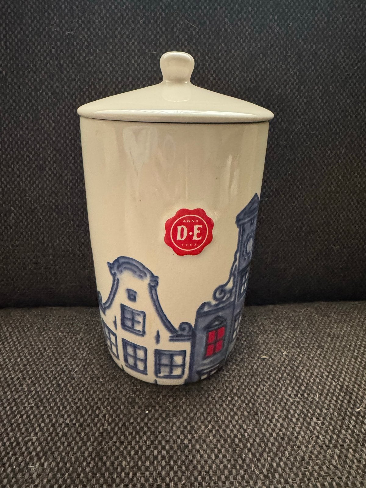 Douwe Egberts keramieke voorraadpot grachtenpandjes, Voorraadpot, Ophalen, Zo goed als nieuw, Steen/keramiek