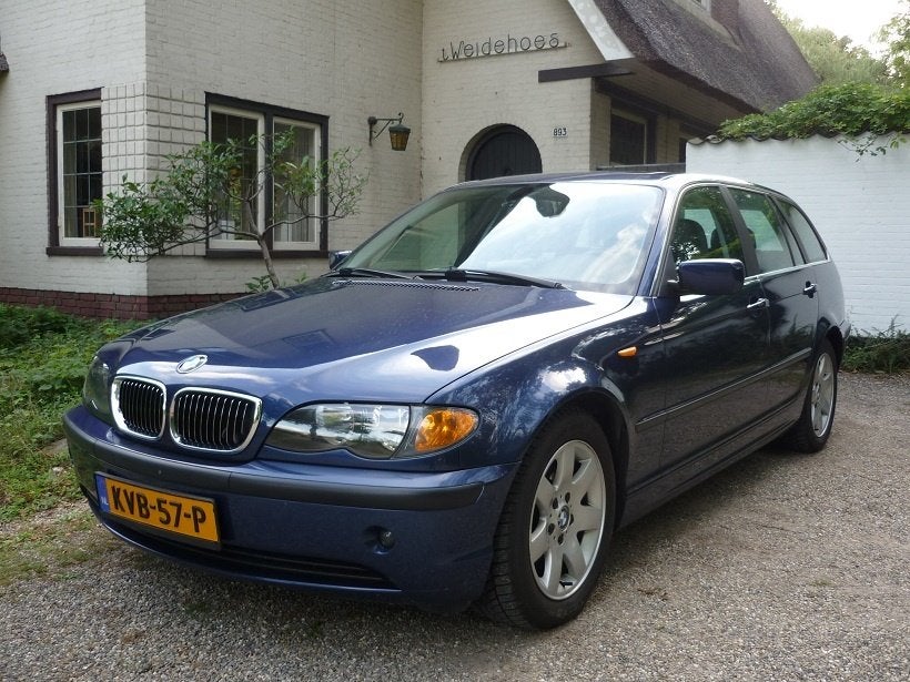 BMW E46 325 XI Automaat 2004 4x4 Airco Leder Nieuwe apk!, Automaat, Blauw, Leder, Stoelverwarming