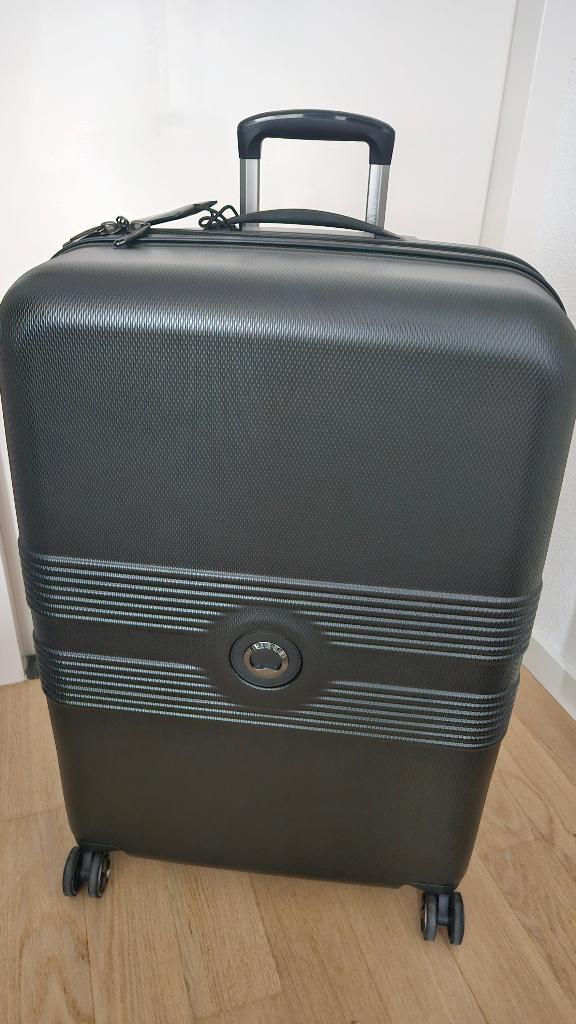Delsey Paris koffer, Sieraden, Tassen en Uiterlijk, Koffers, Ophalen, Wieltjes, Hard kunststof, 45 tot 55 cm