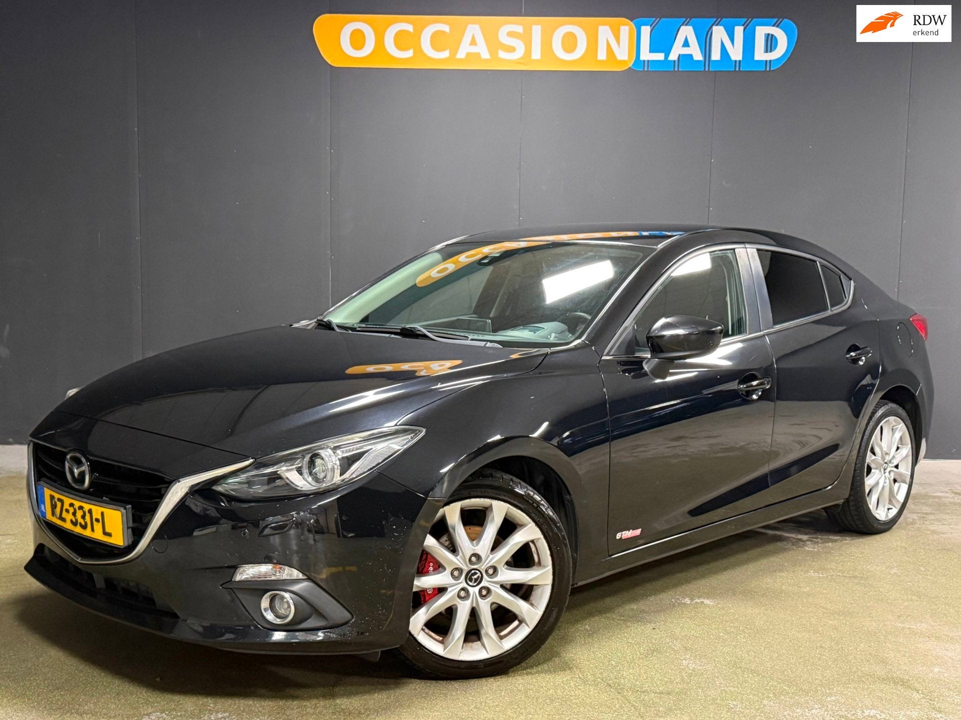 Mazda 3 2.2D GT-M|HUD|PDC|KEYLESS|LEDER|BOSE|DODEHOEK|CRUISE, Auto's, Voorwielaandrijving, Gebruikt, 4 cilinders, 150 pk