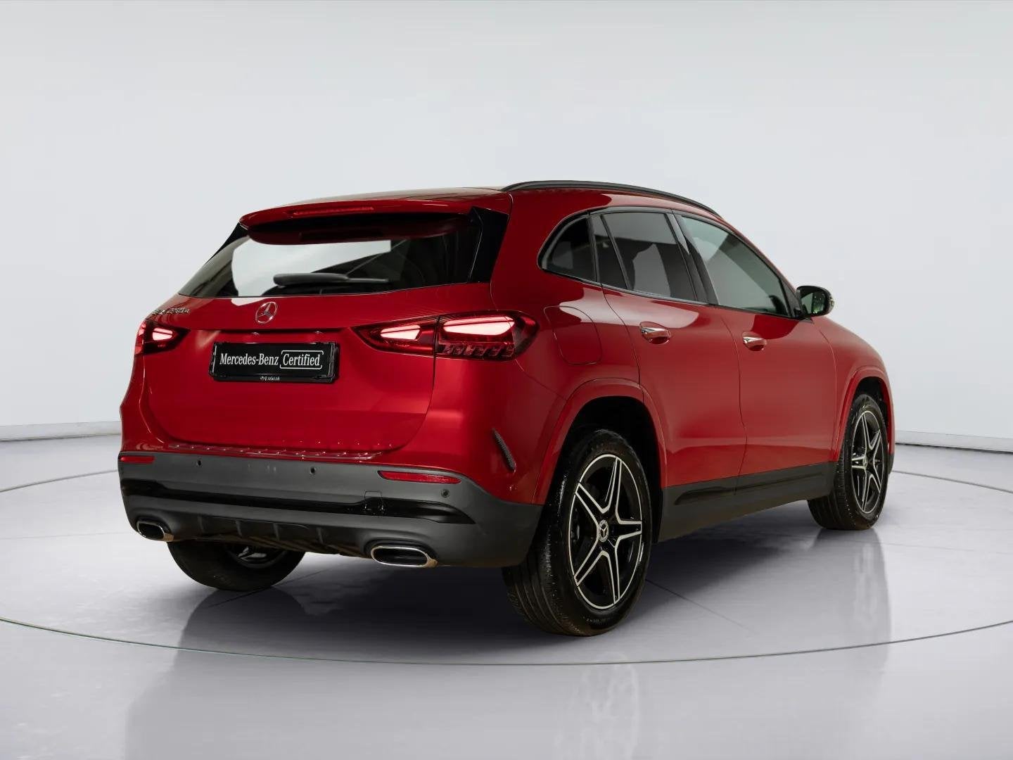 Mercedes-Benz GLA 250 e AMG Line, Auto's, 16 kWh, Bedrijf, Hybride Elektrisch/Benzine, SUV of Terreinwagen