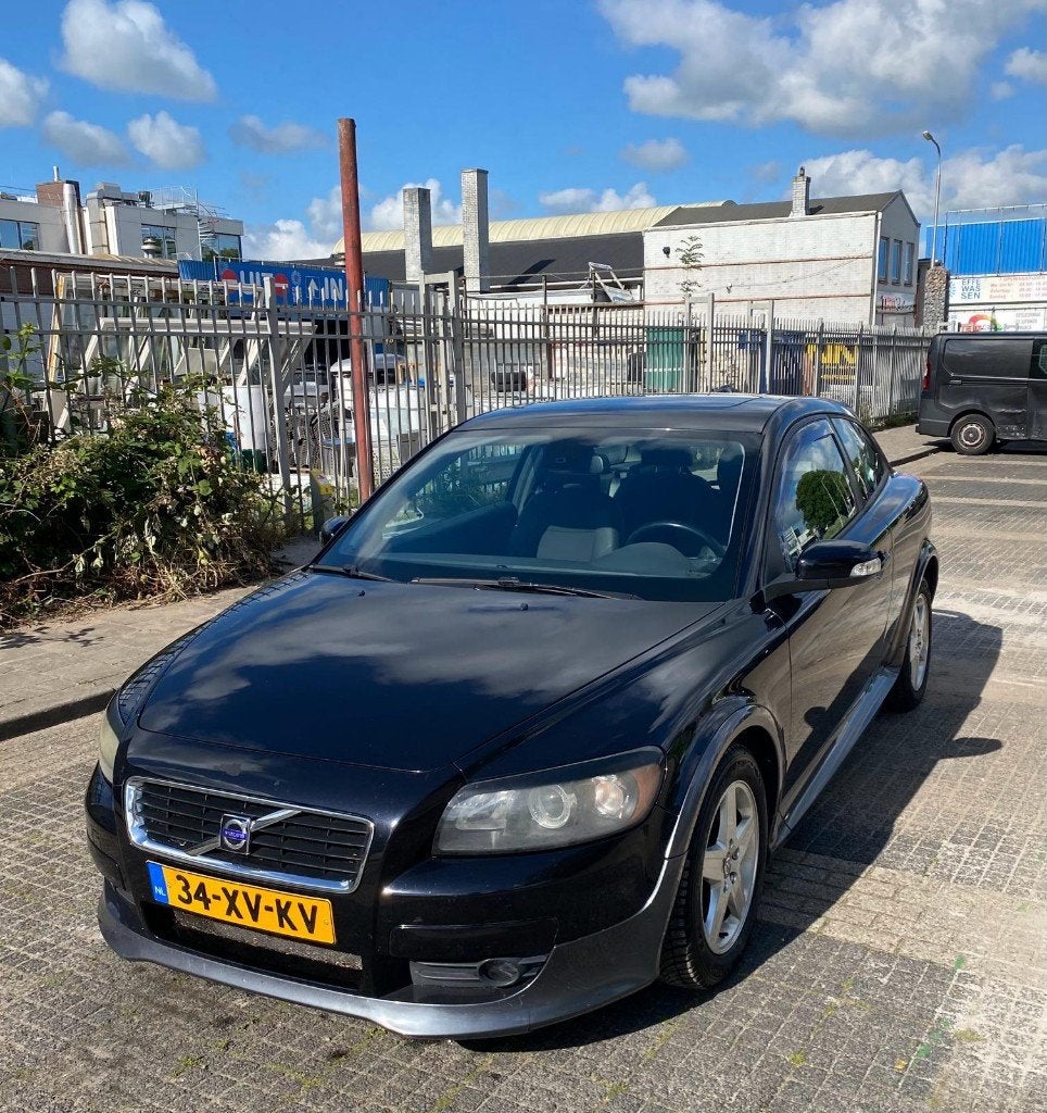Volvo C30 1.6 2007 Zwart (panoramadak), Auto's, Voorwielaandrijving, 1596 cc, 4 stoelen, 100 pk
