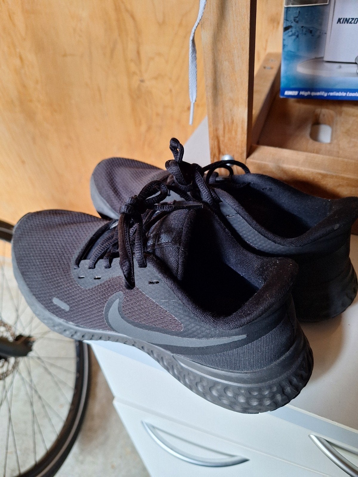 Nike Revolution 5 hardloopschoenen - Zwart - Maat 39, Kleding | Heren, Schoenen, Zwart, Nike, Ophalen of Verzenden, Sneakers of Gympen