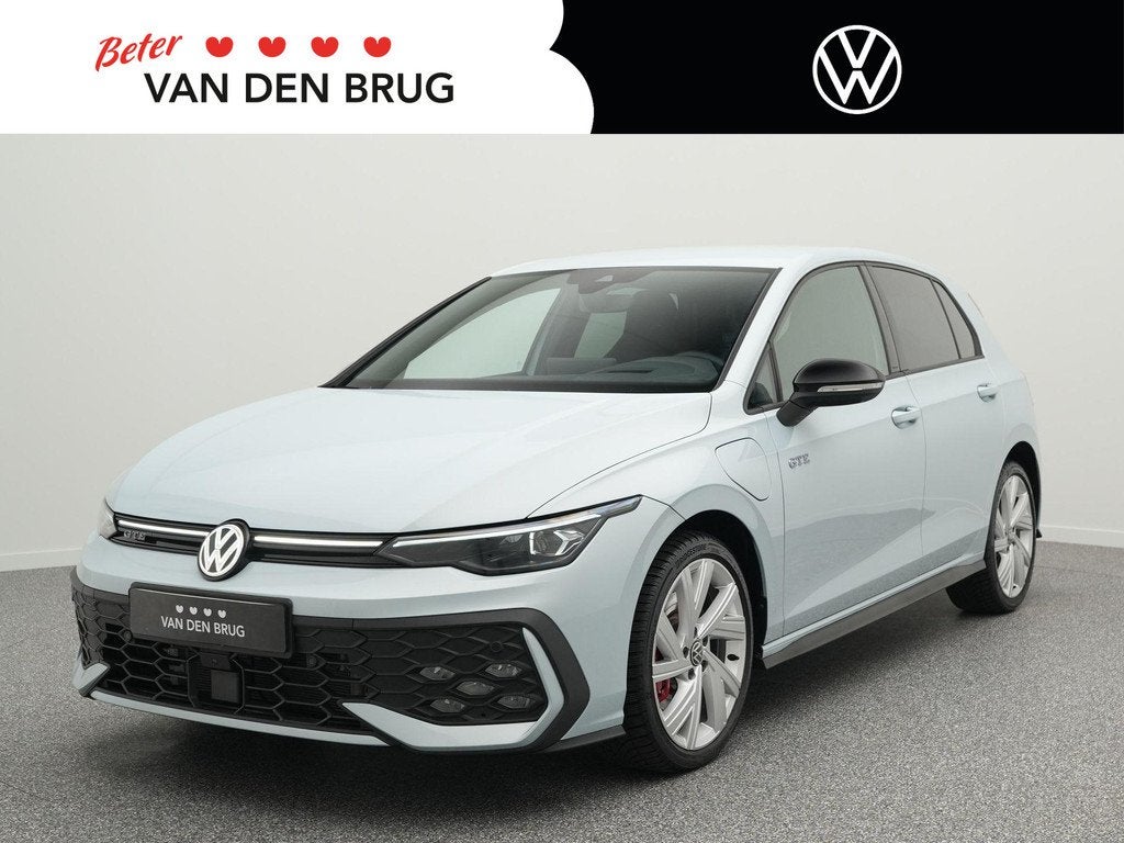 Volkswagen Golf 1.5 eHybrid GTE 272 PK DSG | LED matrix IQ |