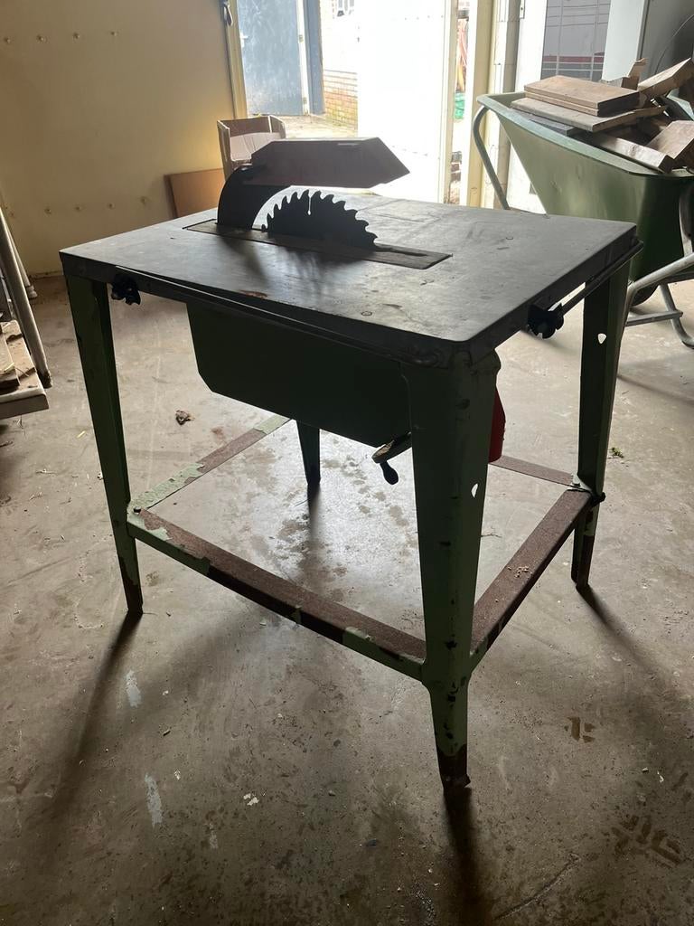 Zaagtafel/ electa Beckum, Ophalen, Zo goed als nieuw