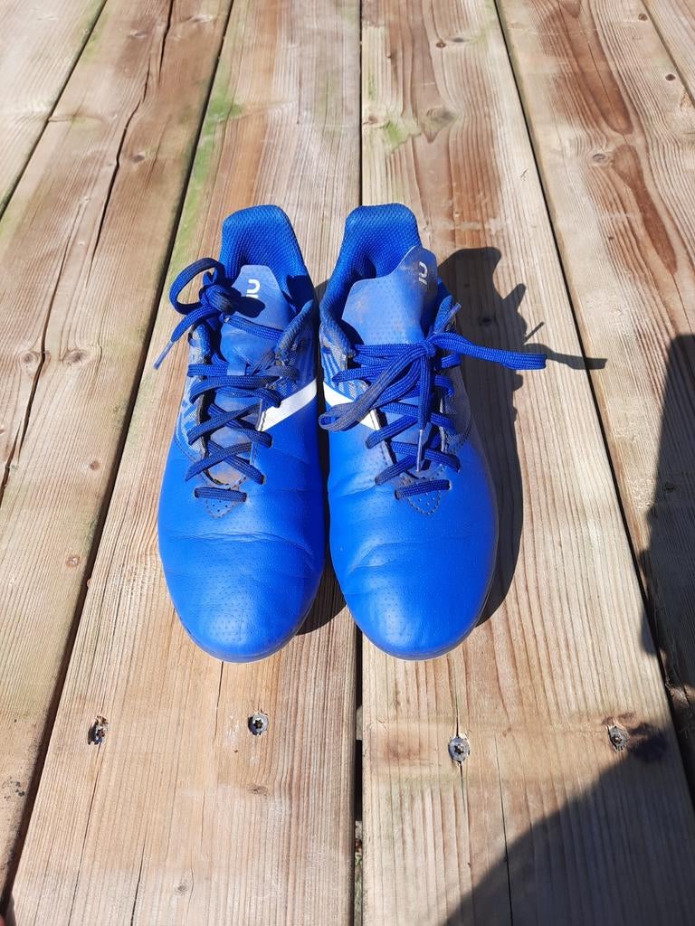 Voetbalschoenen maat 35 voor jongens en meisjes, blauw, Ophalen of Verzenden, Gebruikt, Schoenen