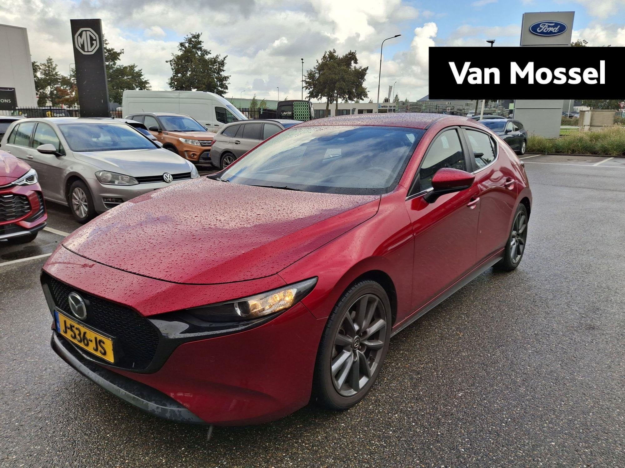 Mazda 3 2.0 e-SkyActiv-X M Hybrid 180 Comfort met Bose, Voorwielaandrijving, Stof, Gebruikt, 4 cilinders