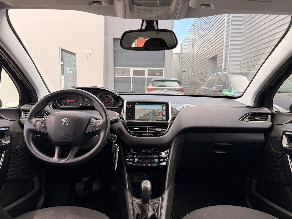 Peugeot 208 1.2 VTi Envy|Navi|Pdc|Cruise, Voorwielaandrijving, Euro 5, Gebruikt, 1199 cc