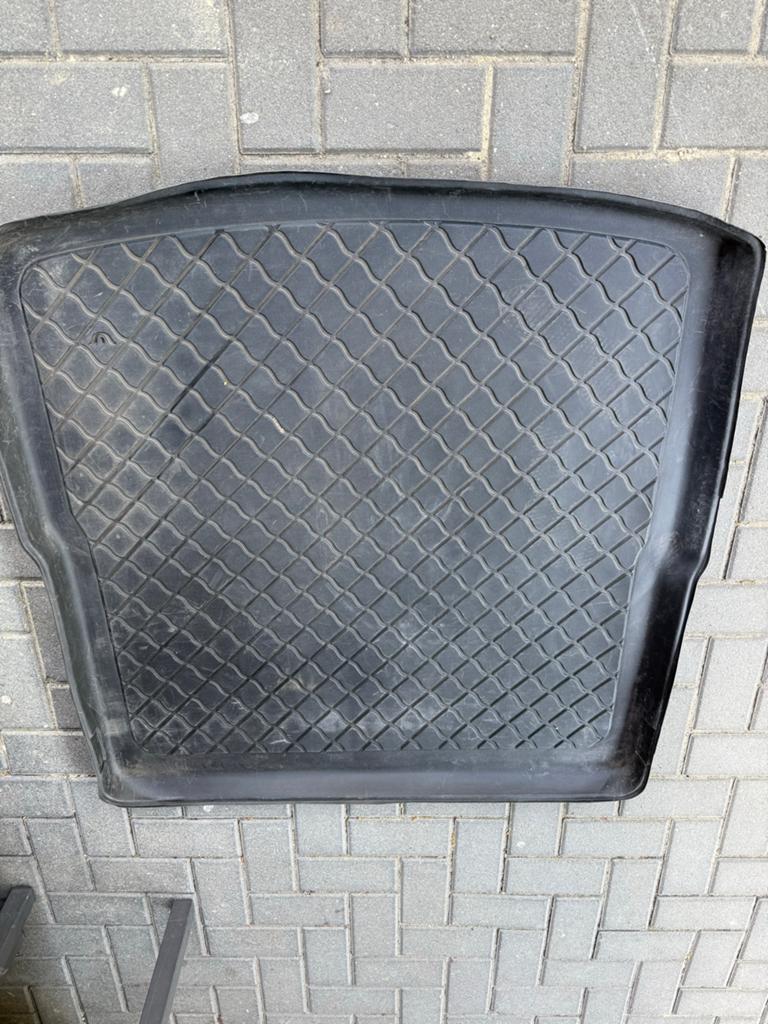 Rubberen kofferbakmat Volkswagen Golf 7 Variant, Auto diversen, Kofferbakmatten, Ophalen, Zo goed als nieuw