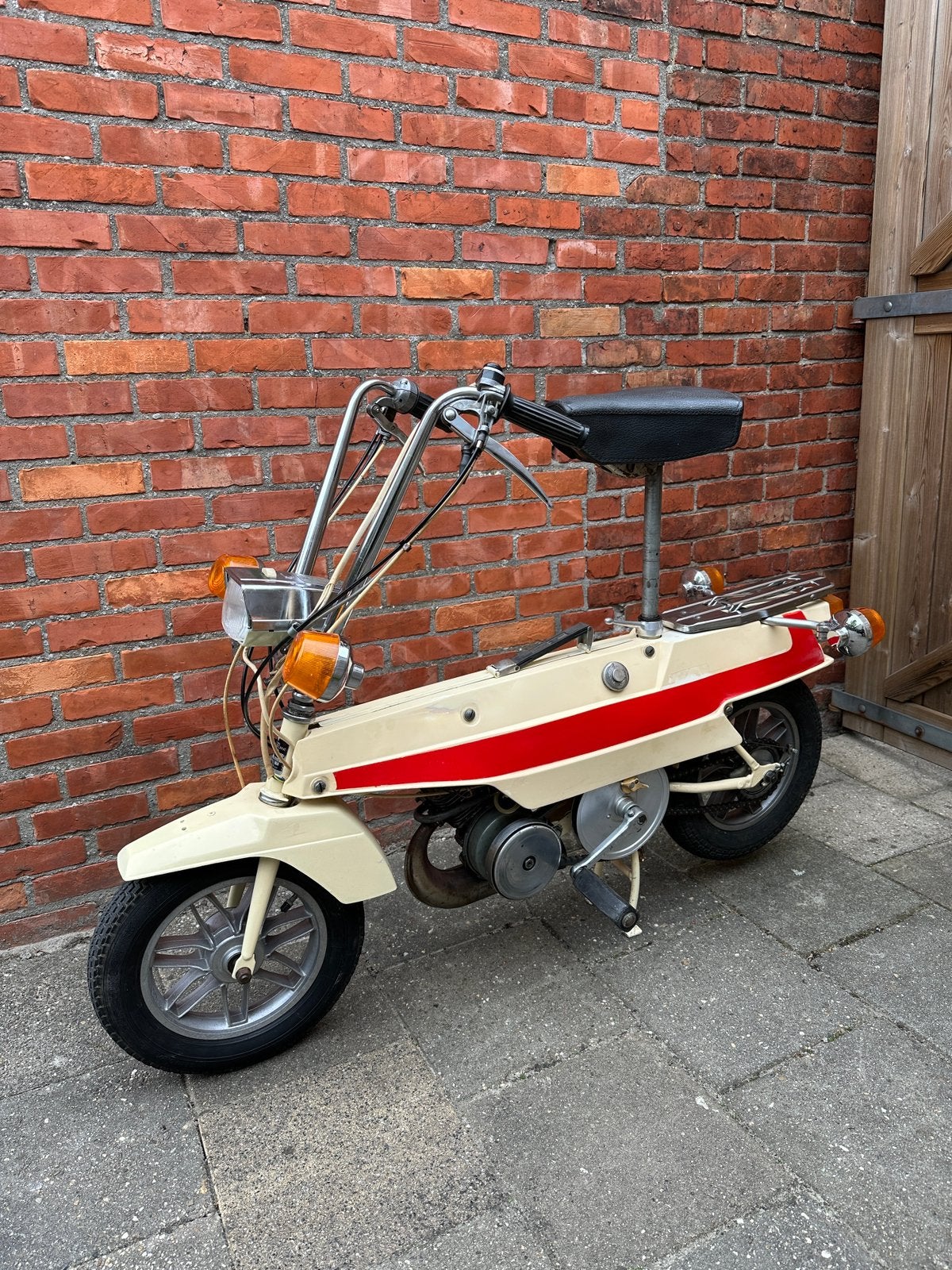 Motobecane Moby X1 1973, Fietsen en Brommers, Brommers | Oldtimers, 49 cc, Maximaal 25 km/u, Ophalen, Overige merken